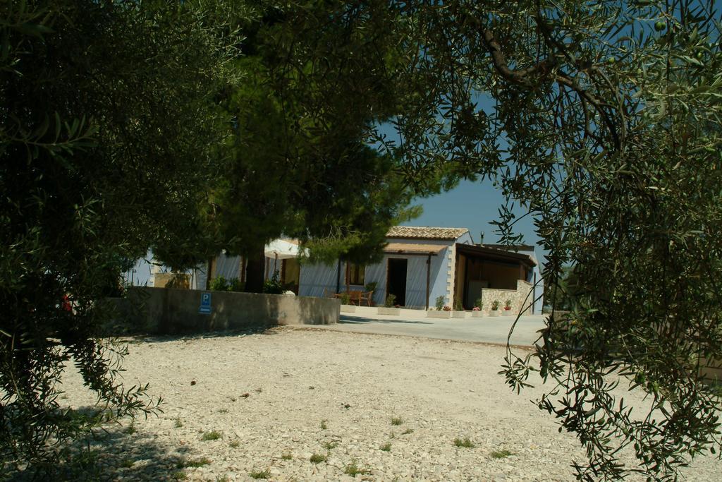 Terre Iblee Resort Chiaramonte Gulfi Kültér fotó