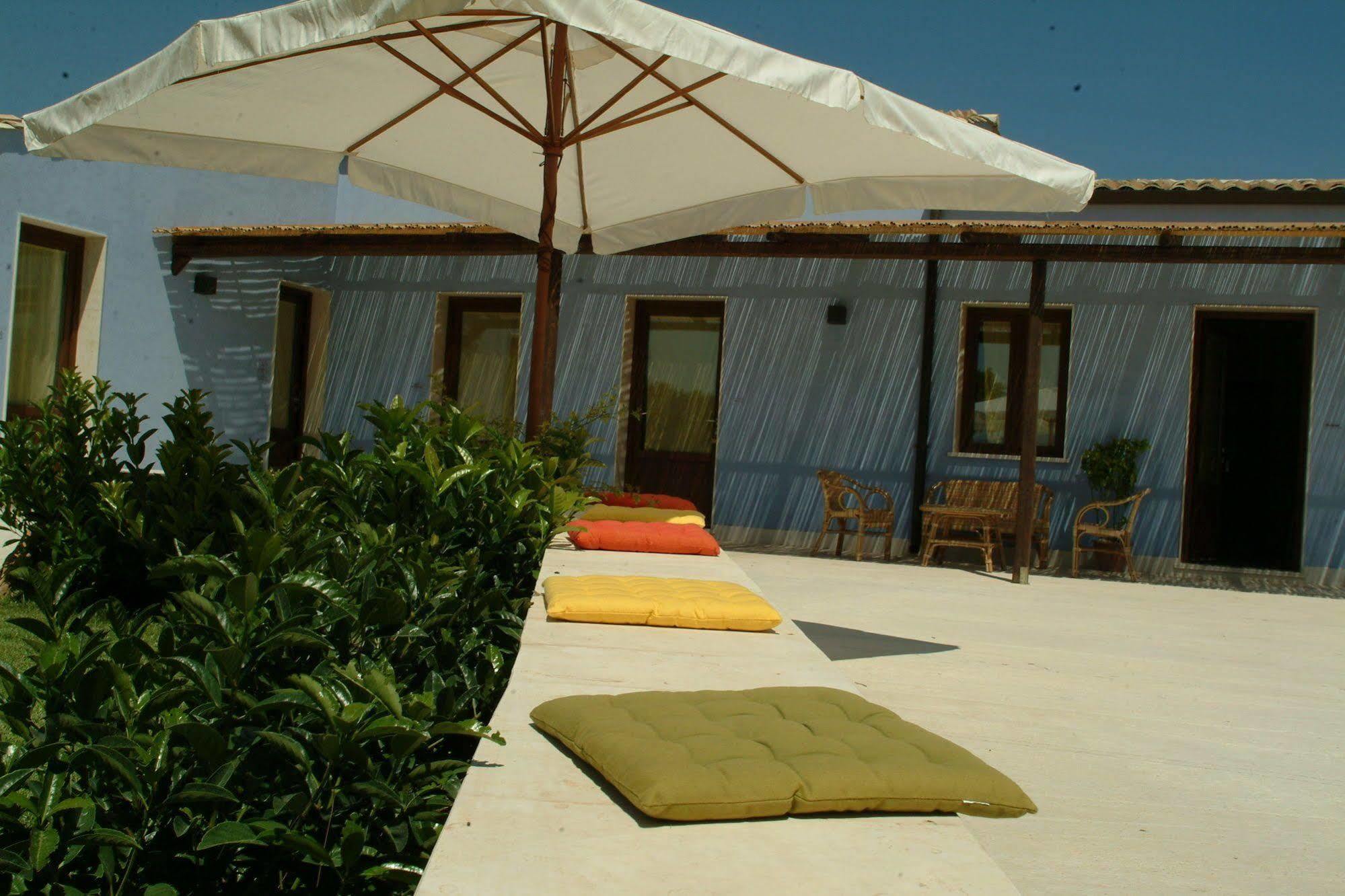 Terre Iblee Resort Chiaramonte Gulfi Kültér fotó
