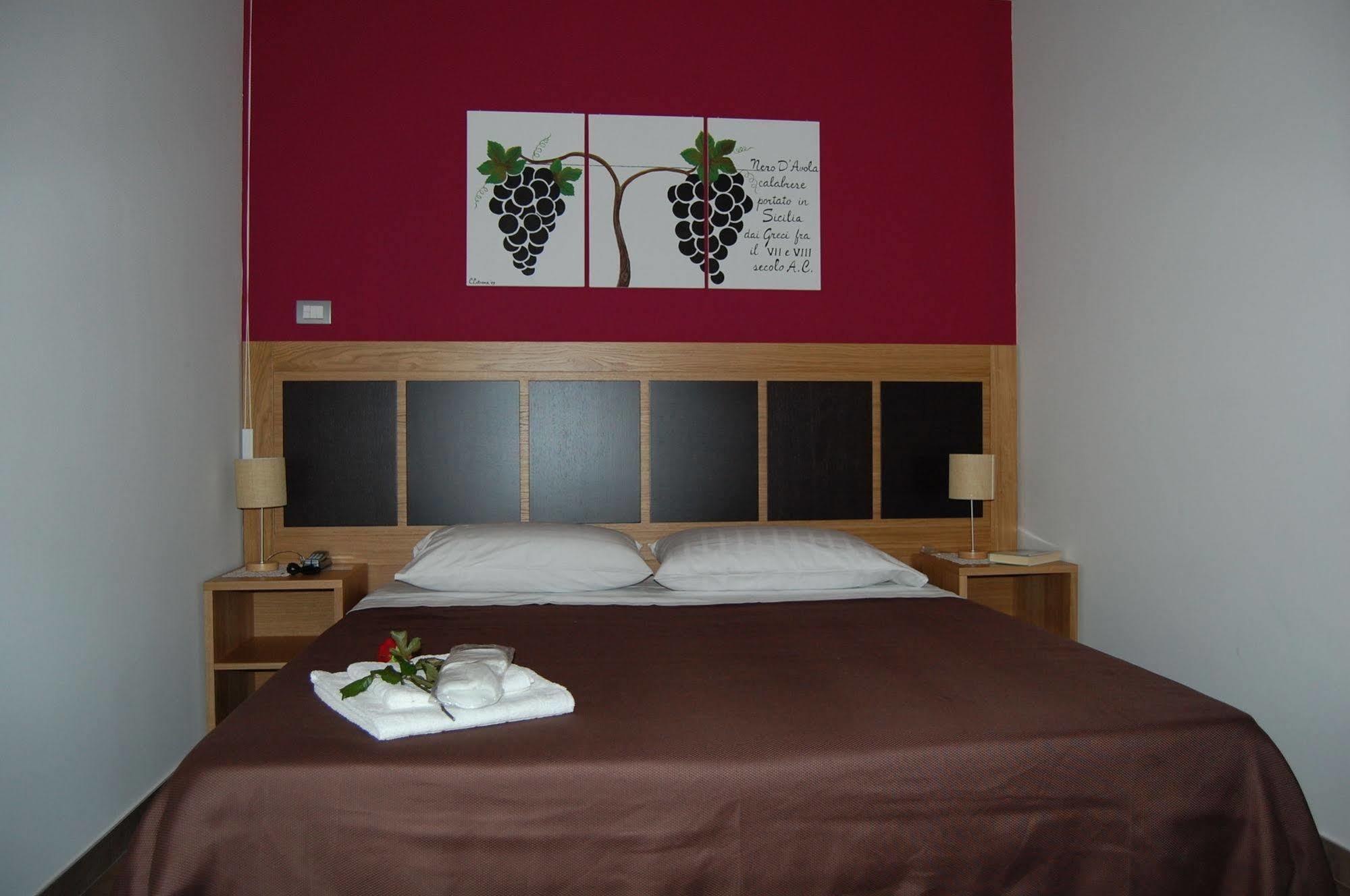 Terre Iblee Resort Chiaramonte Gulfi Kültér fotó