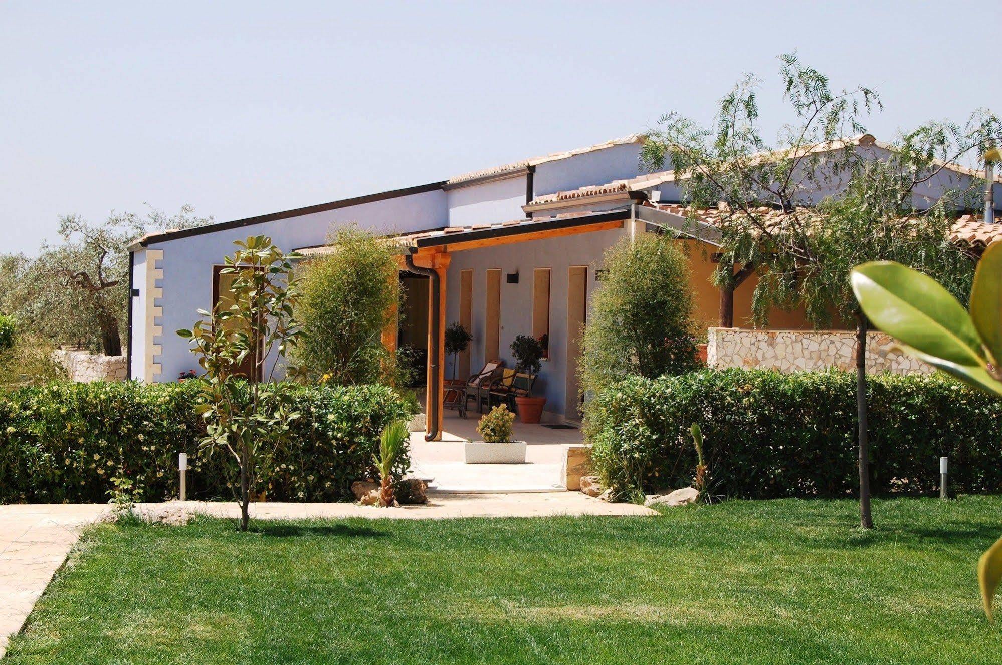 Terre Iblee Resort Chiaramonte Gulfi Kültér fotó
