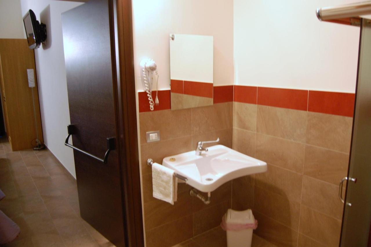 Terre Iblee Resort Chiaramonte Gulfi Kültér fotó